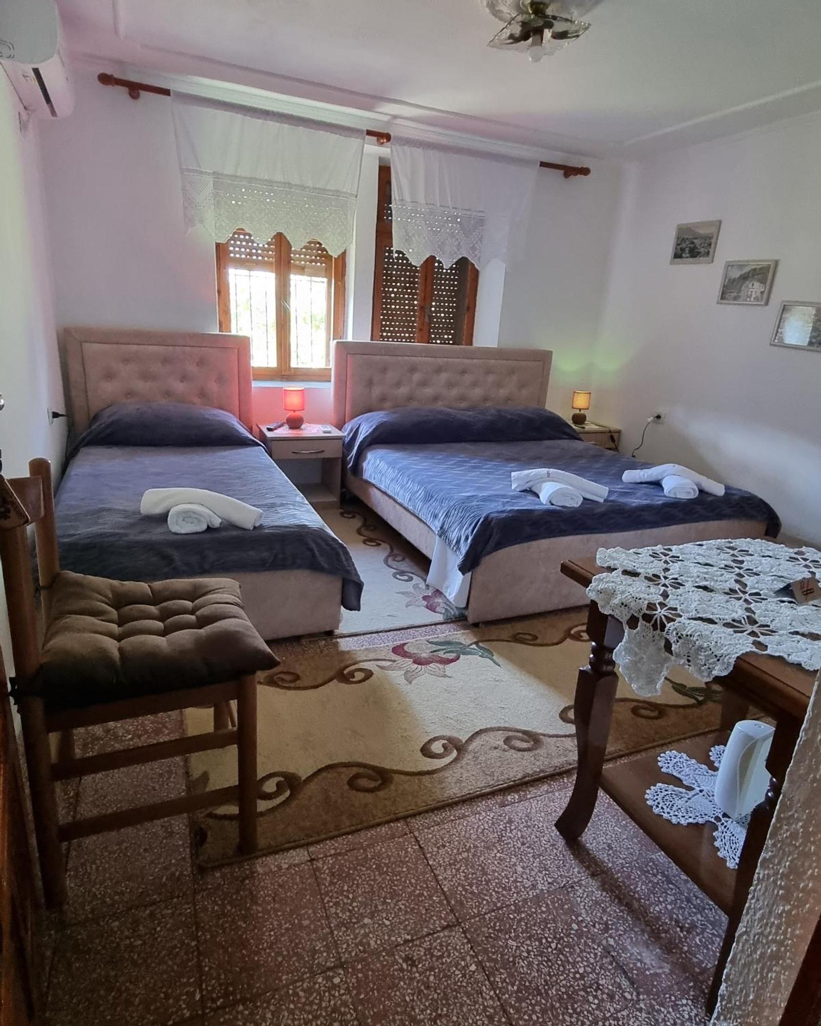 Guesthouse Arber Gjirokastër Dış mekan fotoğraf