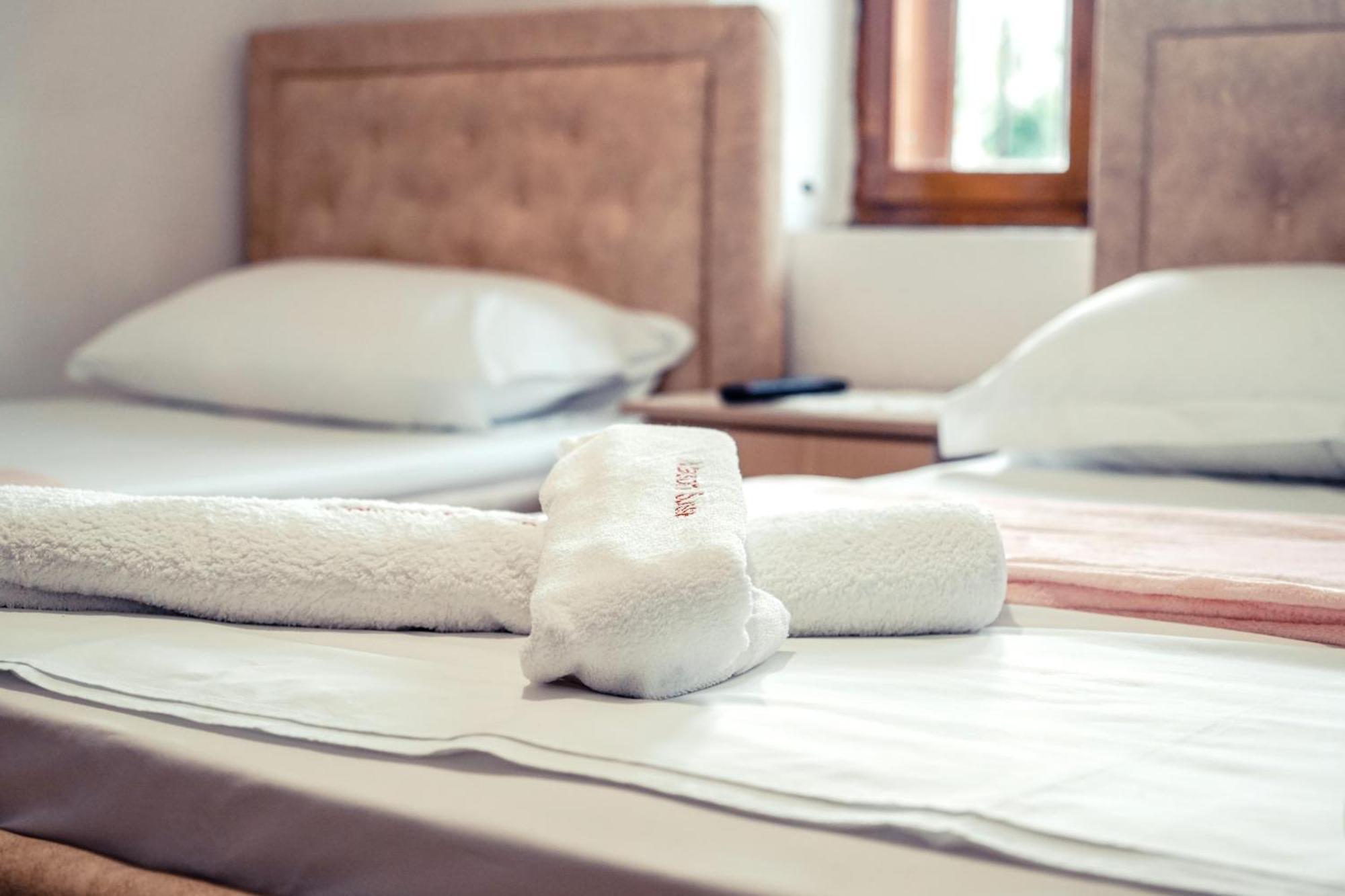 Guesthouse Arber Gjirokastër Dış mekan fotoğraf