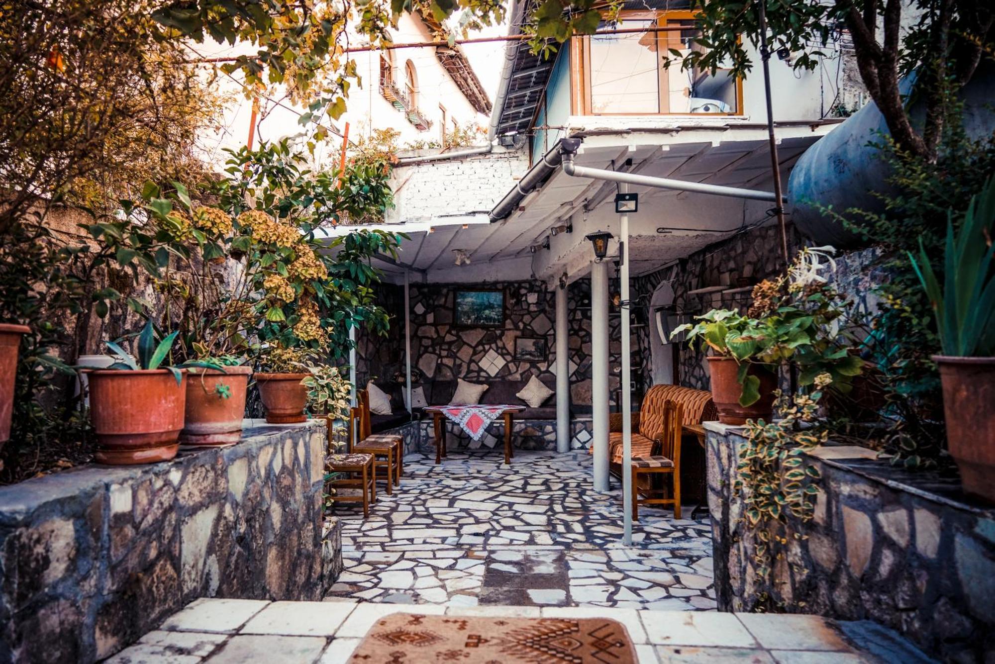 Guesthouse Arber Gjirokastër Dış mekan fotoğraf